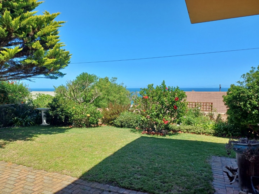 4 Bedroom Property for Sale in Reebok Western Cape